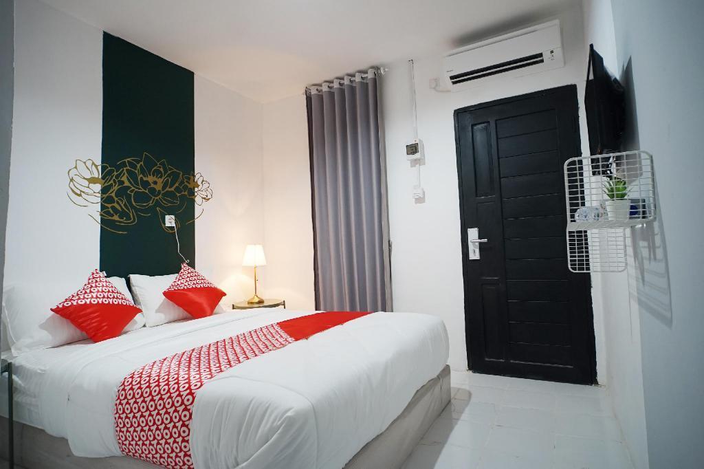 Reddoorz At Sani Guest House Balikpapan Esterno foto