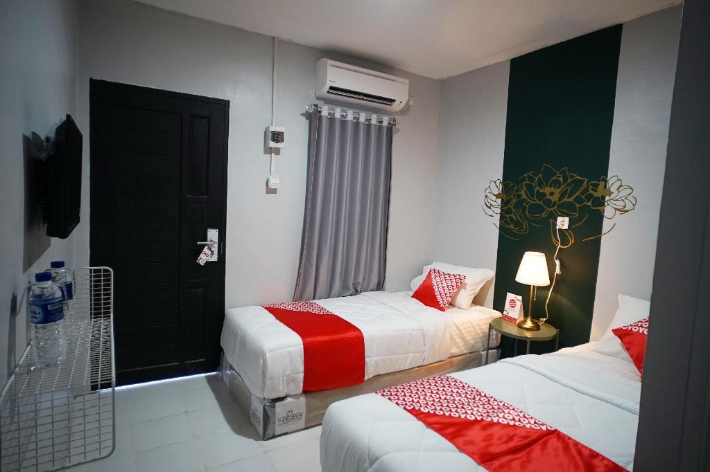 Reddoorz At Sani Guest House Balikpapan Esterno foto